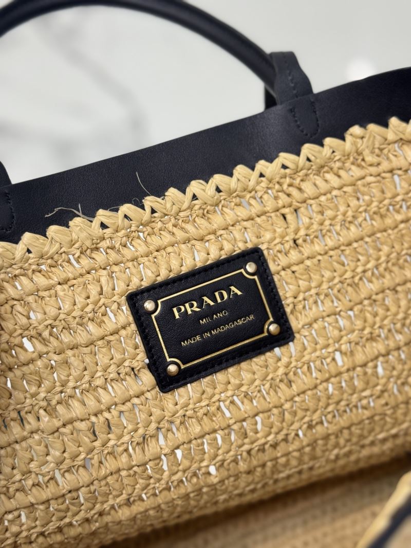 Pra*a tote bags